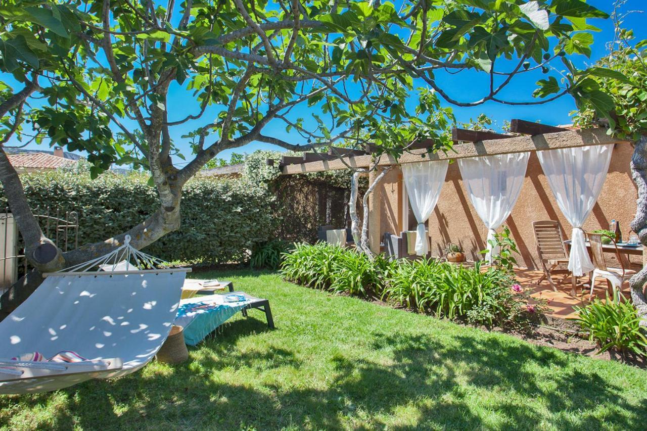 maison kiwi avec piscine chauffée terrasse jardin et bbq à Calvi Calvi (Corsica) Exterior foto