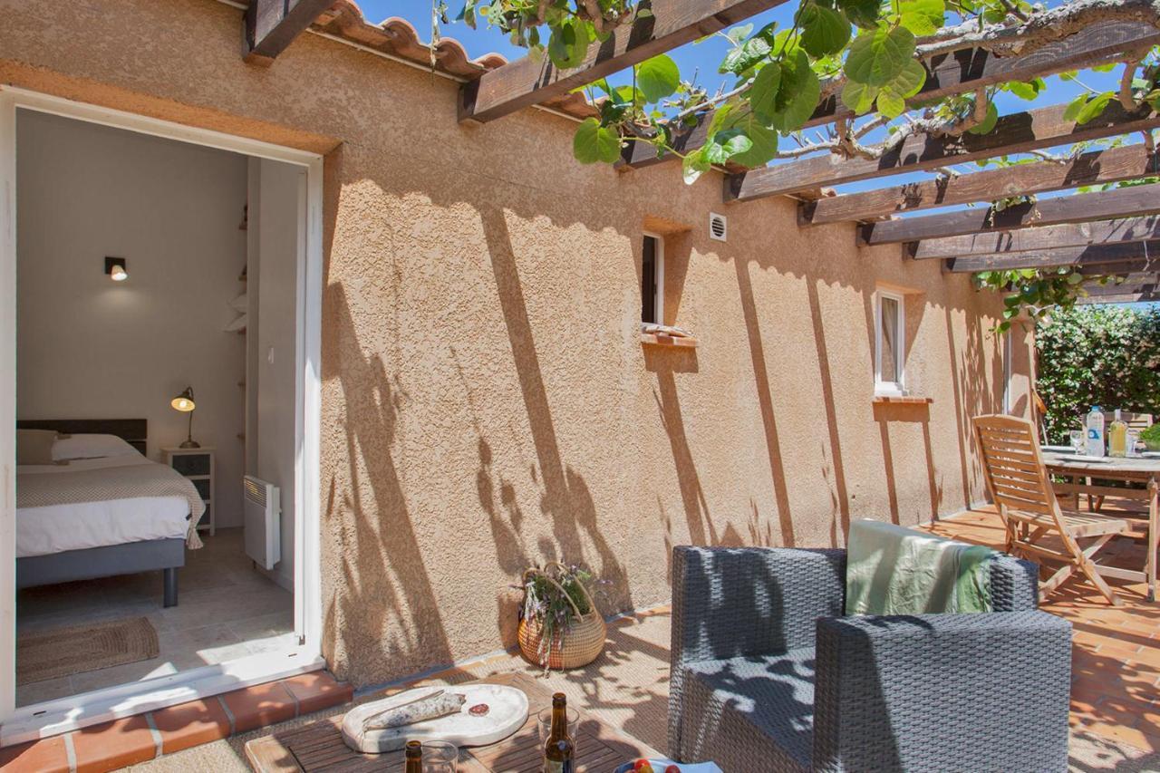 maison kiwi avec piscine chauffée terrasse jardin et bbq à Calvi Calvi (Corsica) Exterior foto