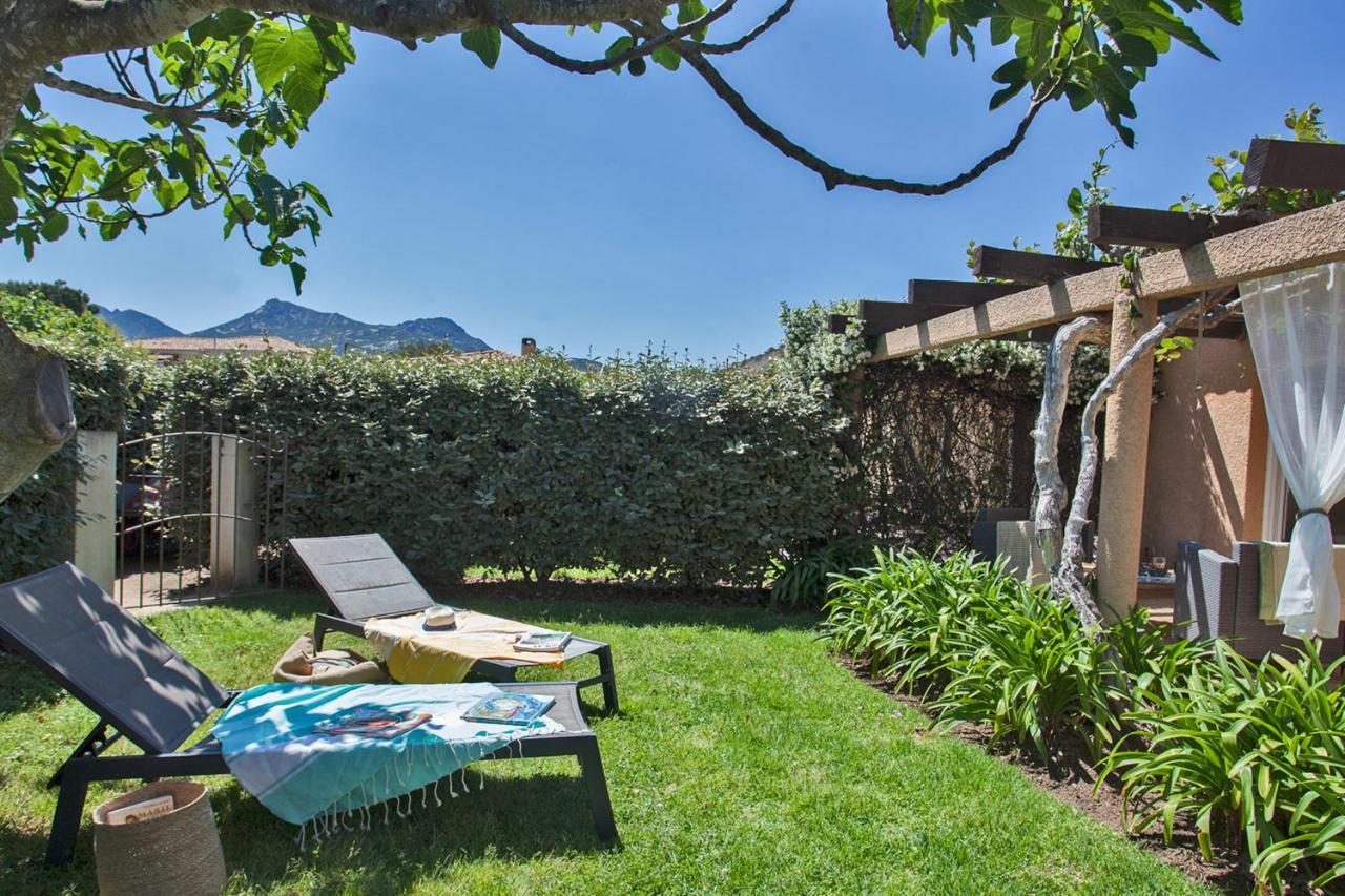 maison kiwi avec piscine chauffée terrasse jardin et bbq à Calvi Calvi (Corsica) Exterior foto